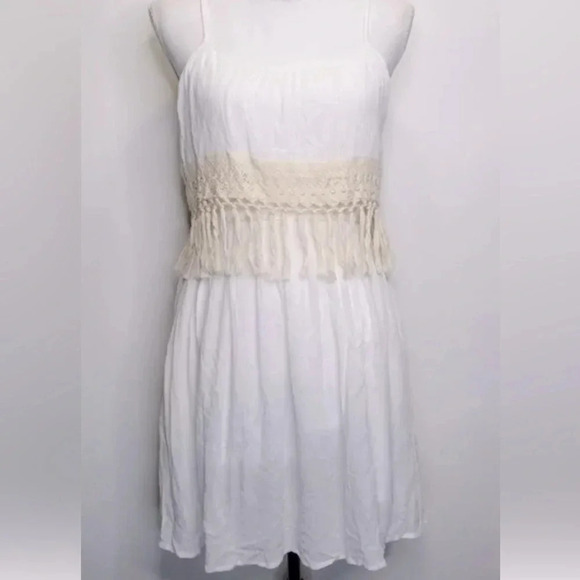 💕2 For $10 Maurices White Boho Vacation/Sundress Size XL - Picture 1 of 4